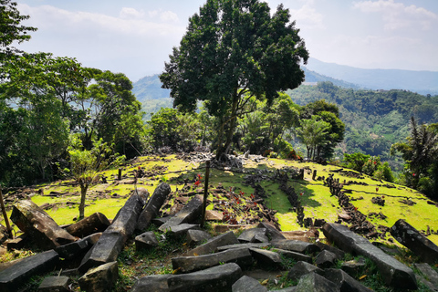 Jakarta: Explore Gunung Padang Archaeological Site Tour