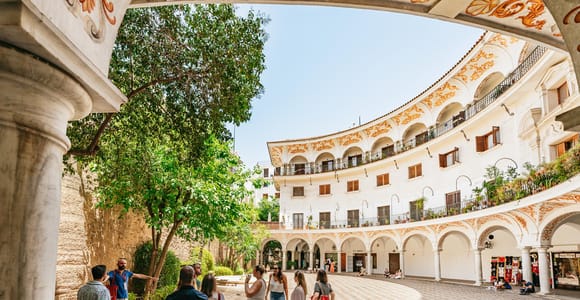 Seville: Tapas, Taverns and History Guided Walking Tour
