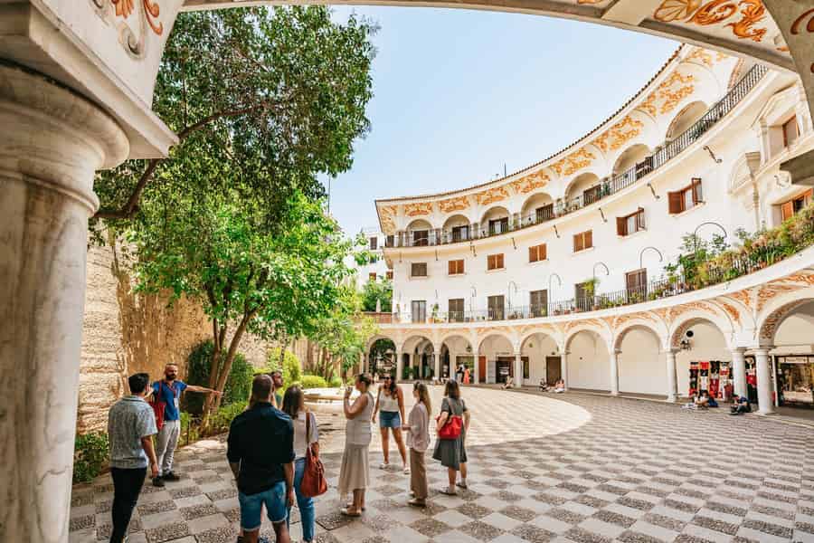 Sevilla: Tapas, Tavernen und Geschichte Tour