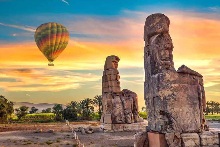 From Hurghada: Luxor Tailor Made Private Tour with Guide