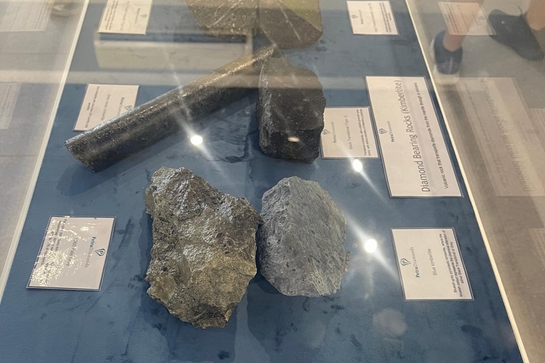 Johannesburg: Full Day Cullinan Diamond Mine & Diamond Shop