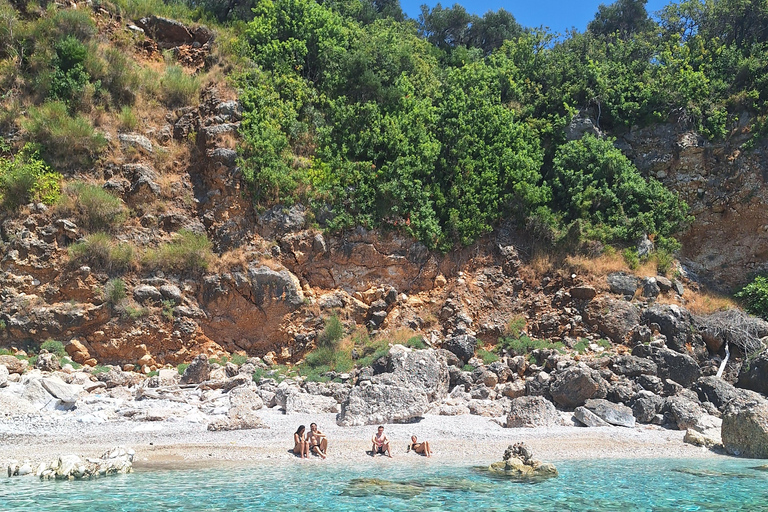 3-Day Montenegro Adventure: Boat Tour & National Park Hiking