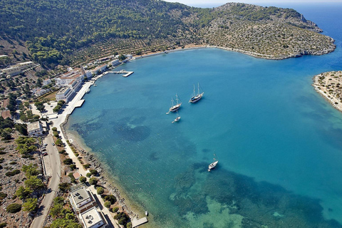 Fethiye: boottocht langs 12 eilanden met lunch en vervoer van en naar je hotel