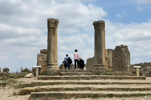 Viagem de 1 dia cultural a Meknes Volubilis num pequeno grupo de 8 pessoas