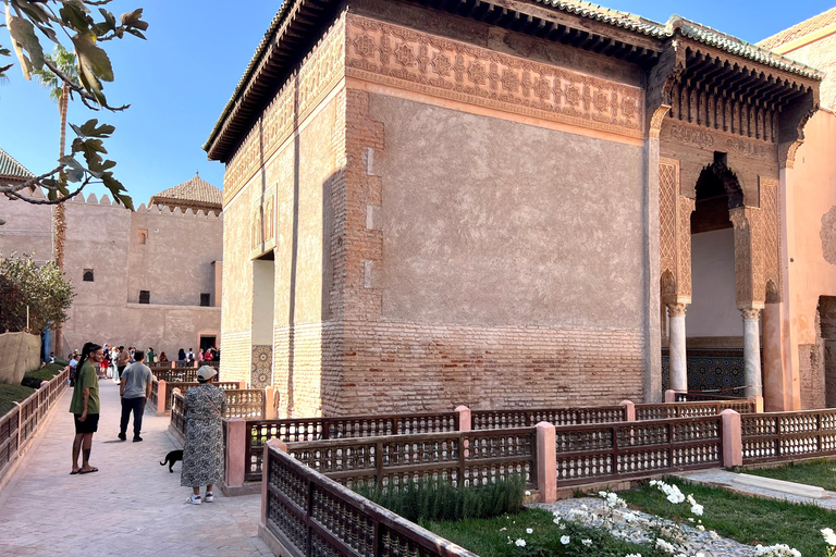 Marrakech Saadian Tombs Entry Ticket with Digital Guide App