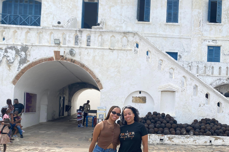 Kakum National Park & Elimina & Cape Coast Castle Day Tour