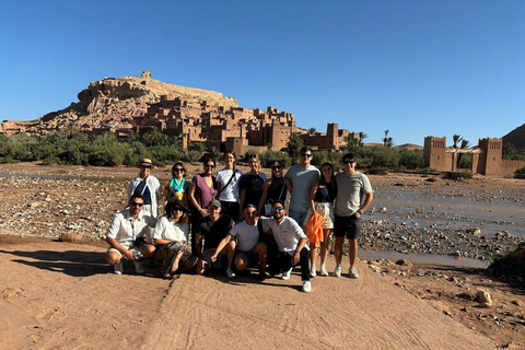 Marrakech or Fes: 4-Day Desert Tour to Erg Chebbi Dunes 4D3N Desert Tour Fez to Marrakech (Luxury Accommodations)