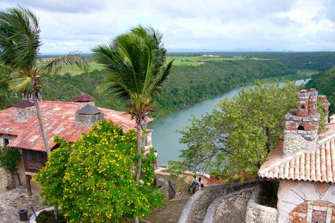 Altos de Chavón and Caves of Wonders Tour from Santo Domingo