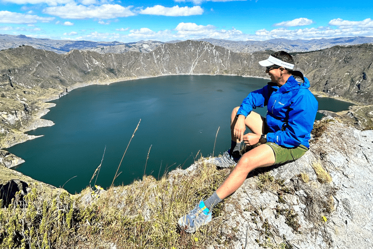 Quilotoa: Hike for 2 days in magical places