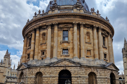 Desde Londres: Compras en Bicester Village y visita a los Cotswolds