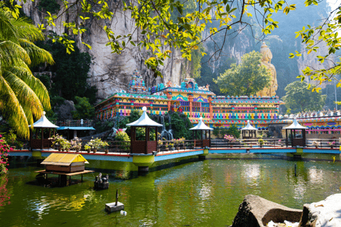 Kuala Lumpur: tour de medio día a las cuevas de BatuÚnete al tour (servicio de recogida del hotel)