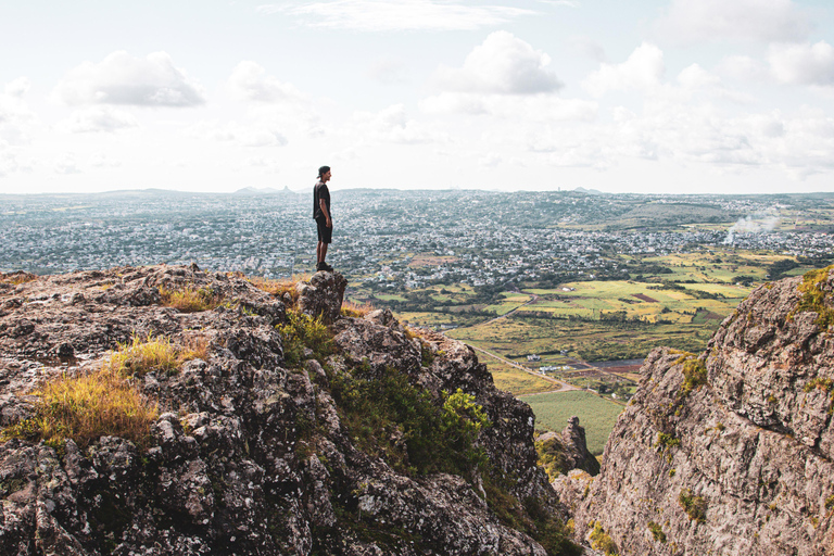 Mauritius: Wandelen en beklimmen van de berg Trois Mamelles