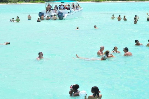 Punta Cana: Saona Island Day Trip with Lunch & Drinks