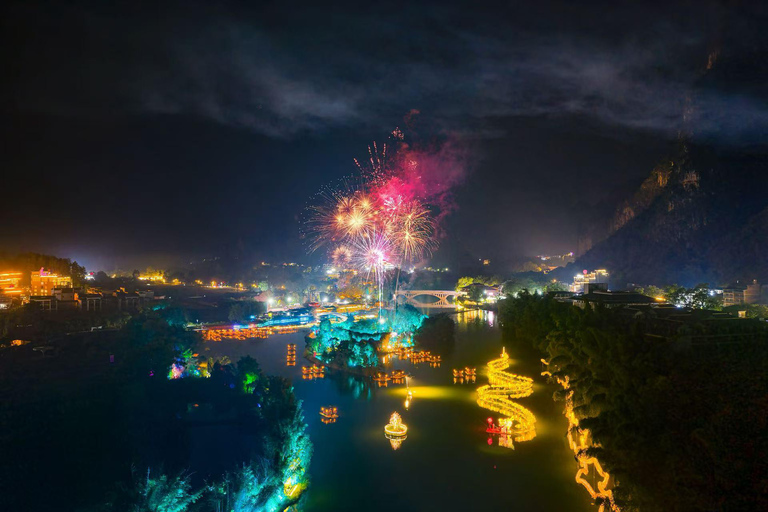 Yangshuo: Yulong River Night Bamboo Raft Ride-Shenlong Show Supreme Dragon Head Ticket