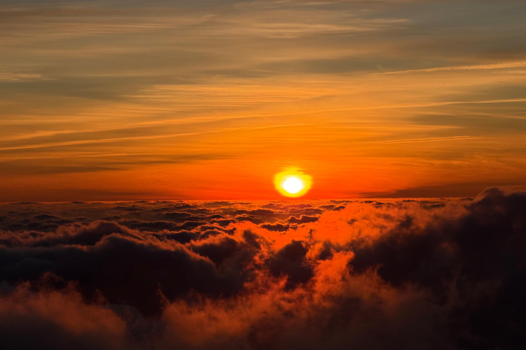 Madeira: Sunrise above the clouds + Miradouro dos Balcões