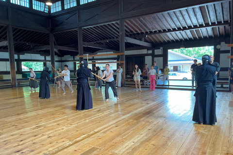 Kyoto: Experiência de Kendo com um instrutor qualificado