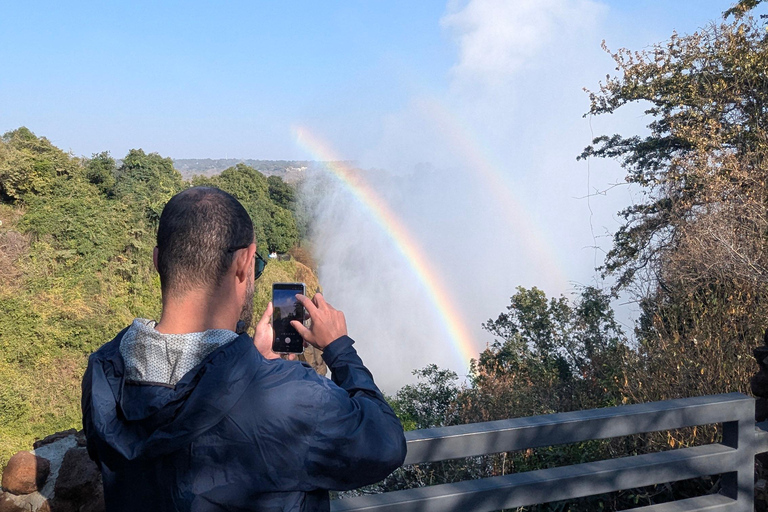 Victoria Falls Cross-Border Tour:Big Tree & Historic Bridge