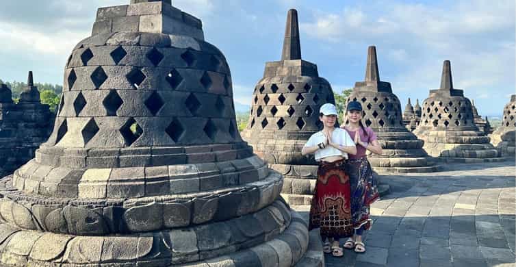 Borobudur Climb-up Tour with Tickets Guarantee & Transfers