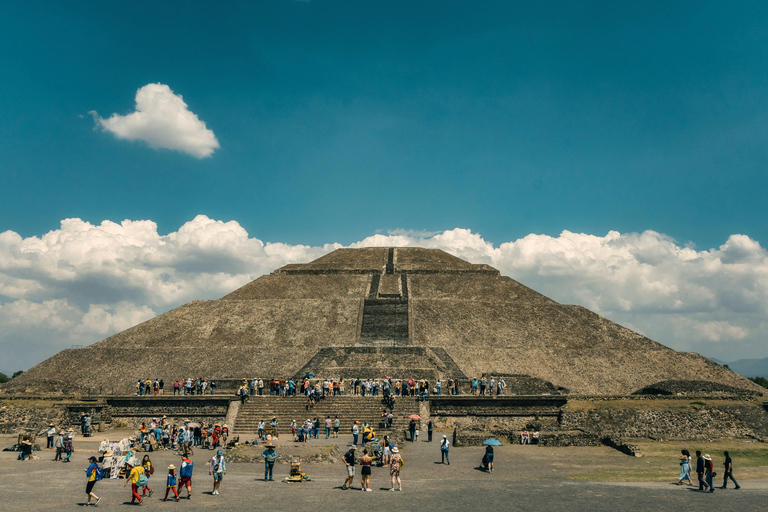 CDMX: Guided visit to Teotihuacan in the afternoon