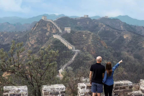 Beijing: Great Wall Photoshoot at Sunrise or Sunset Jinshanling: Professional Photographer Shoot Only