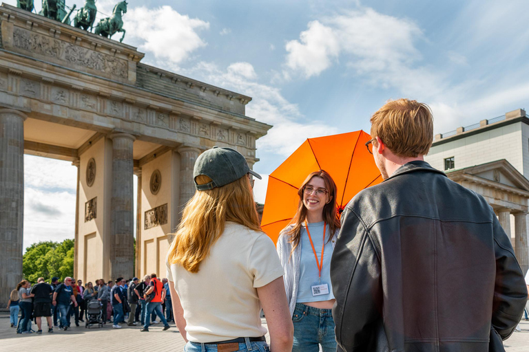 Berlin: Private city tour by car with pickup 3-hour Tour
