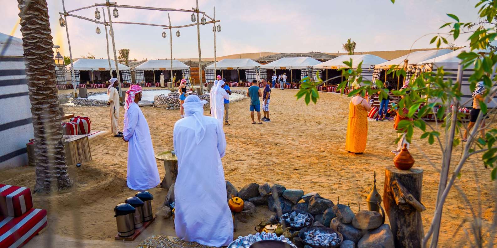 Dubai: Overnight Safari, Dinner, Stargazing & Al Khayma Camp — gallery image 17