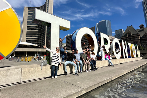 Śródmieście Toronto: Wycieczka piesza. Angielski/Hiszpański