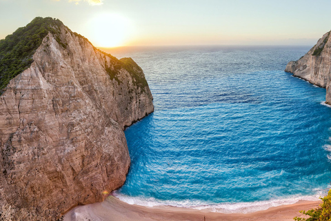 Zakynthos: Schipbreukbaai per snelle boot - Kleine groep