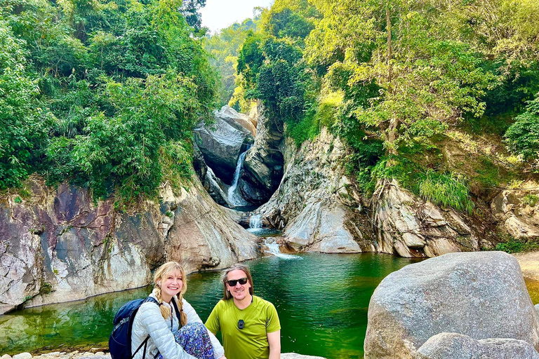 3-Day Deluxe Ha Giang Loop to All Highlights, Stay Resort 4* Tour with 2-way Limousine Tickets included