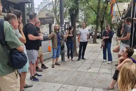 Verken de levendige straatkunstziel van Palermo Soho