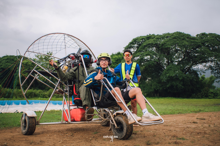 Paramotor Flight Experience in Vang Vieng, Laos
