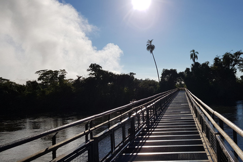 Odkrywanie wodospadów Iguazu w Argentynie