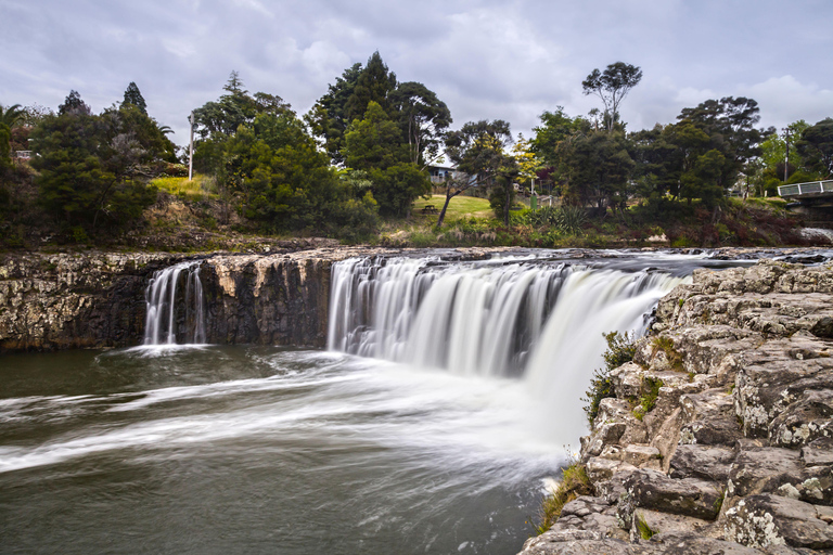 Bay of Islands: Half-Day Scenic Tour with Ferry Crossing