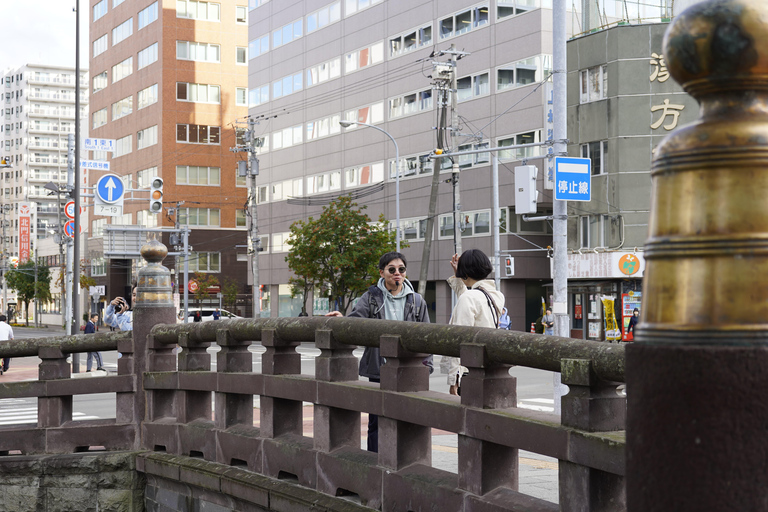 Sapporo: Guided Walking Lunch Tour in Nijo-Market&amp;Sosei East