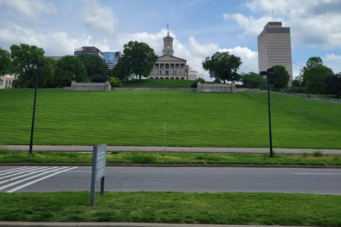 Nashville: Guided City Van Tour