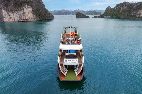 Hanoi: Halong Bay Cruise with Lunch, Cave, and Island Visit