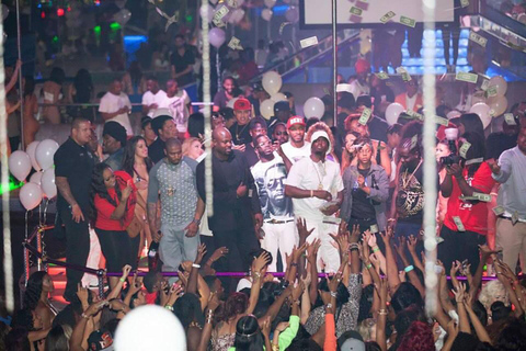 Miami Hip Hop Unique Xperience : Bar, Party Bus &amp; NightclubPackage without Party Bus and Taxes : Pay $25 at check-in