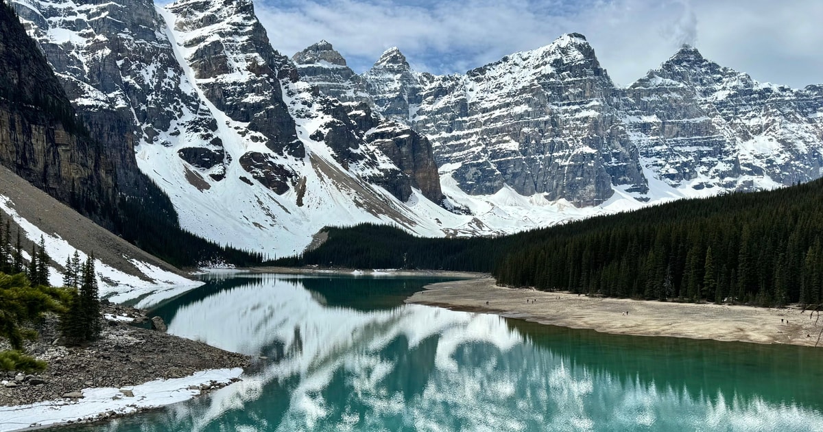 Explore Banff Banff: Lake Louise, Moraine Lake and Johnston Canyon Tour | GetYourGuide