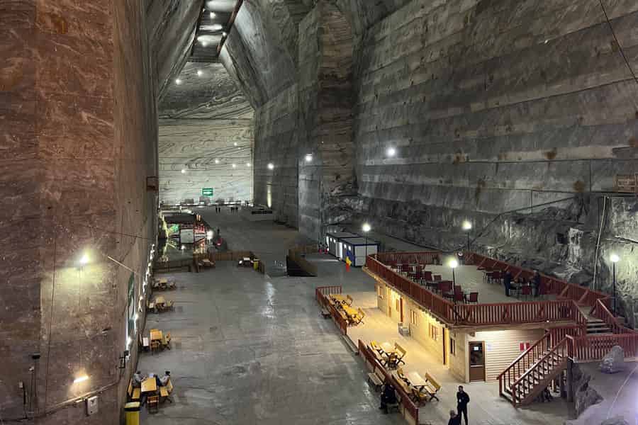 Bukarest: Tagestour zum Salzbergwerk und zum Grab von Dracula – Vlad dem Pfähler. Foto: GetYourGuide Bukarest: Tagestour zum Salzbergwerk und zum Grab von Dracula – Vlad dem Pfähler. Foto: GetYourGuide