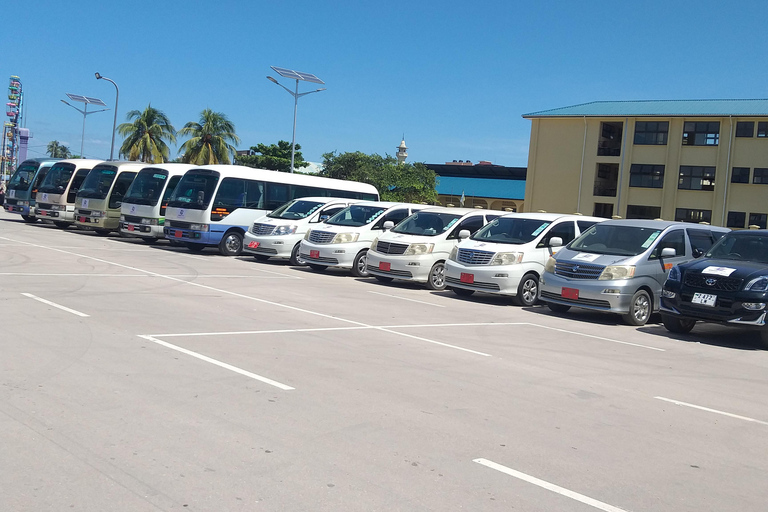 Zanzibar: Traslado de Stone Town para os hotéis de Nungwi/Kendwa.Serviço de transferência: