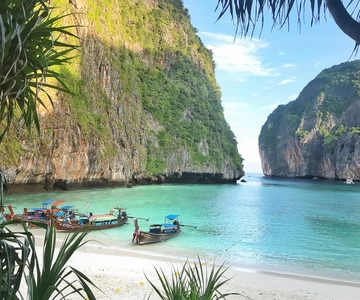 From Phuket Or Khao Lak: Phi Phi Islands Early Bird Tour