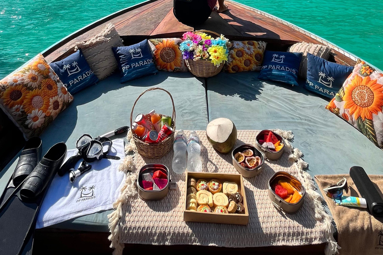 Phi Phi Islands: Private Long-Tail Boat Tour with Snorkeling Phi Phi Islands: Private Long-Tail Boat Tour with Snorkeling