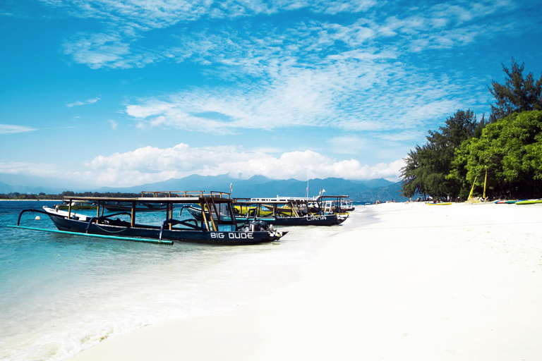 Bali: 3-Day Gili Islands Tour with Snorkeling & Beach Dinner