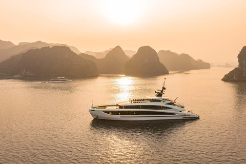 Hanoi:Halong Bay–Lan Ha Bay-Kayak,Swimming Luxury Day Cruise From Hanoi: Halong Bay Full Day cruise 5* with transfer