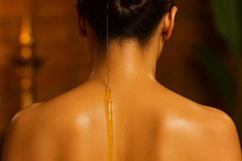 Mumbai: Muktaa Wellness Spa Experiences at Marine Drive Full Body Hot Herbal Oil Therapy - 60Mins