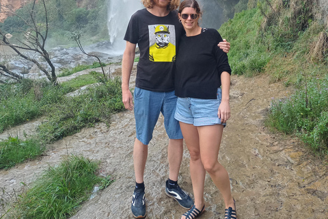 Valencia: Montanejos Thermal Springs &amp; Girlfriend Waterfall