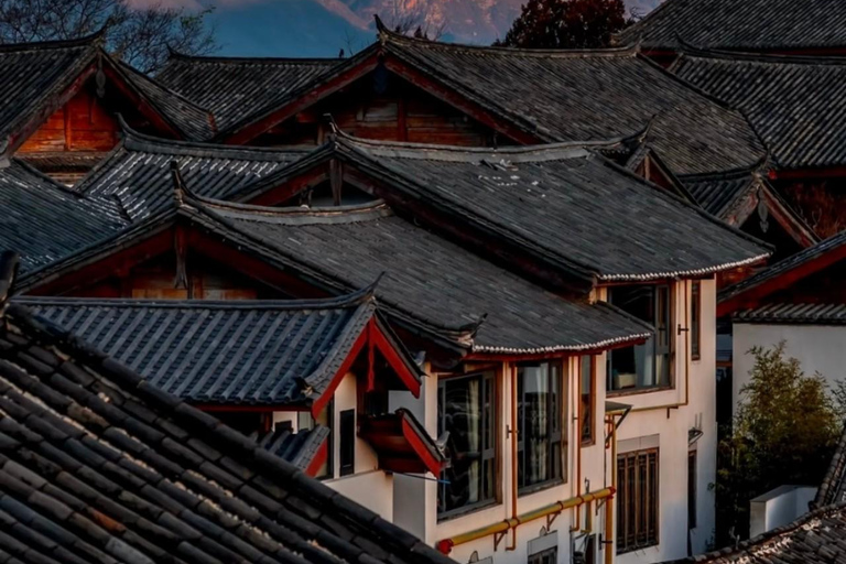 From Kunming: 8-Day Yunnan Private Cultural Tour