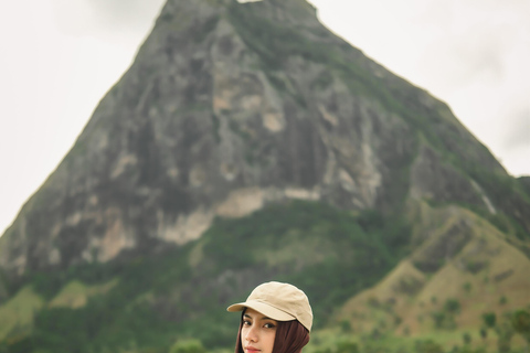 Nuca Molas Overnight Guided Tour from Labuan Bajo