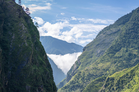 Manaslu Ciruit Trek: Manaslu Trek 12 dni z Katmandu