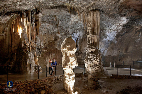 Desde Liubliana: Cueva de Postojna y Castillo de Predjama y Excursión a Piran